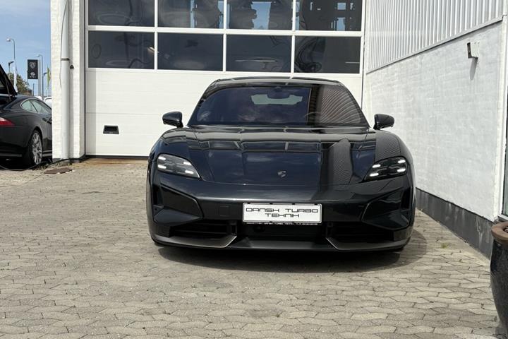 undefined Porsche Taycan fra 2024