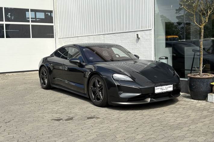undefined Porsche Taycan fra 2024