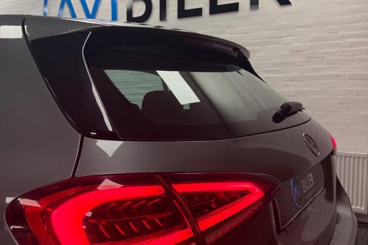 Grå Mercedes A200 fra 2020