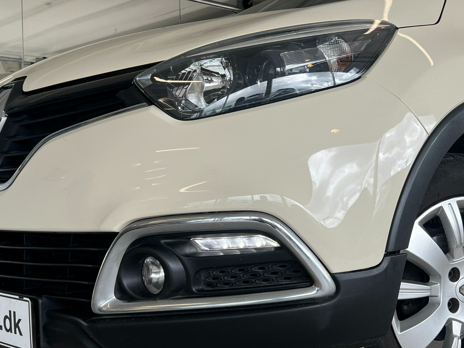 Hvid Renault Captur fra 2016
