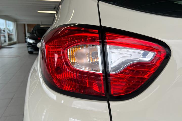 Hvid Renault Captur fra 2016