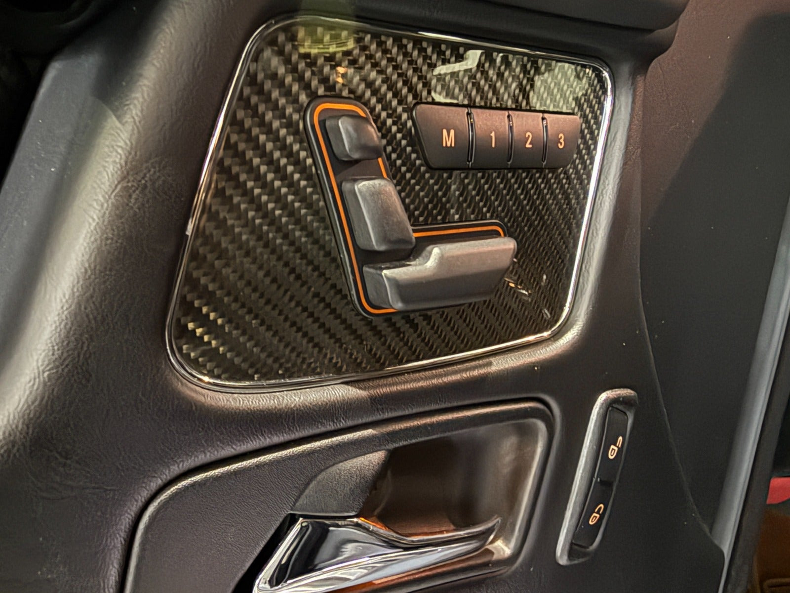 undefined Mercedes G63 fra 2017