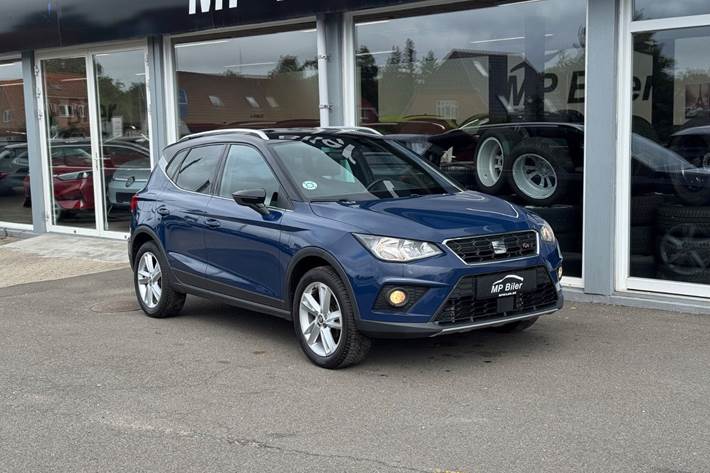 Blå Seat Arona fra 2018