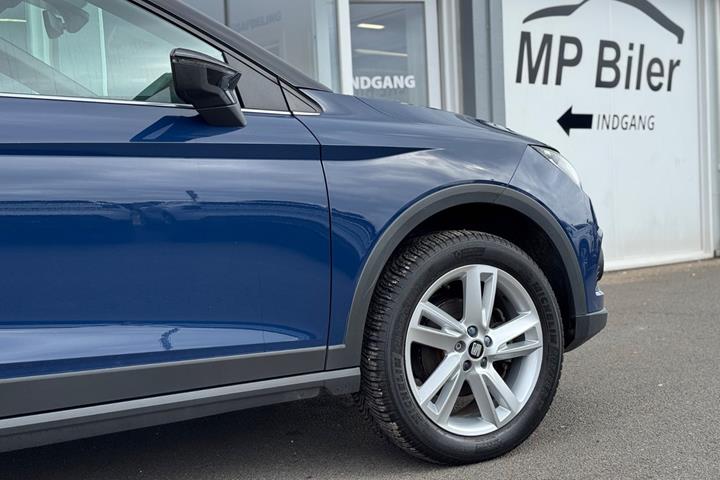 Blå Seat Arona fra 2018