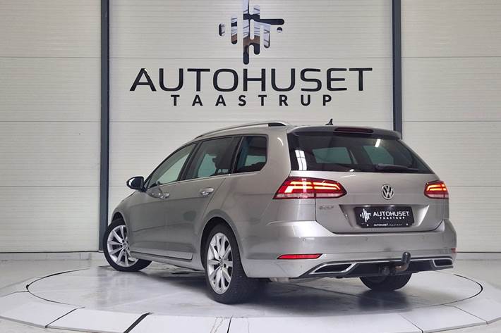 Sølv VW Golf VII fra 2019
