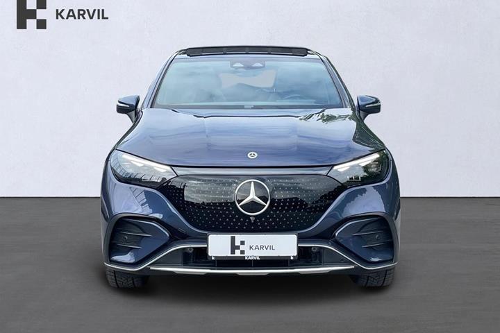 Blå Mercedes EQE350 SUV fra 2025