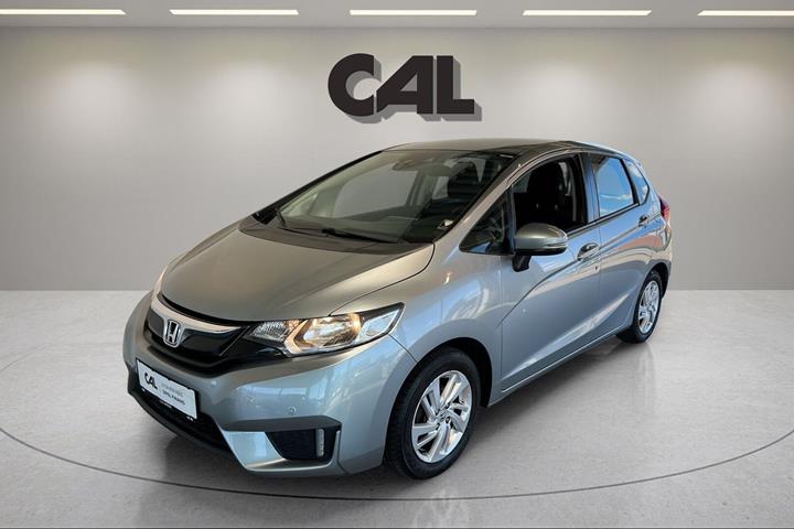 Sølv Honda Jazz fra 2016 set udefra