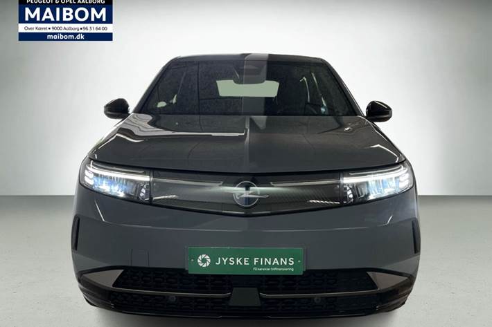 Grå Opel Grandland-e fra 2025