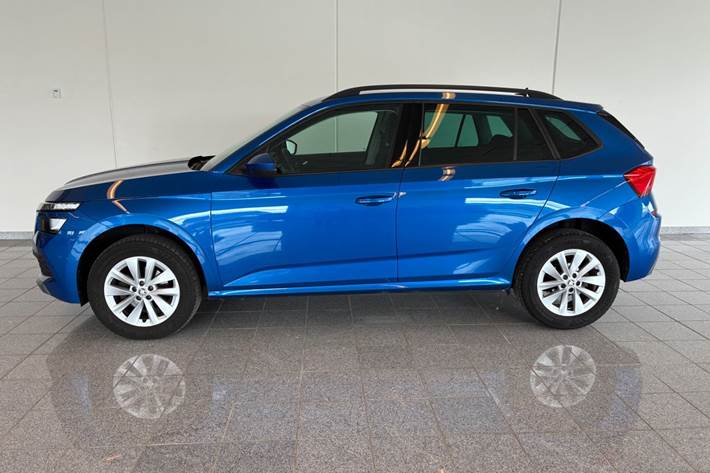 Blå Skoda Kamiq fra 2023