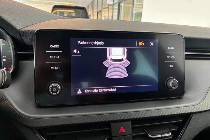 Blå Skoda Kamiq fra 2023