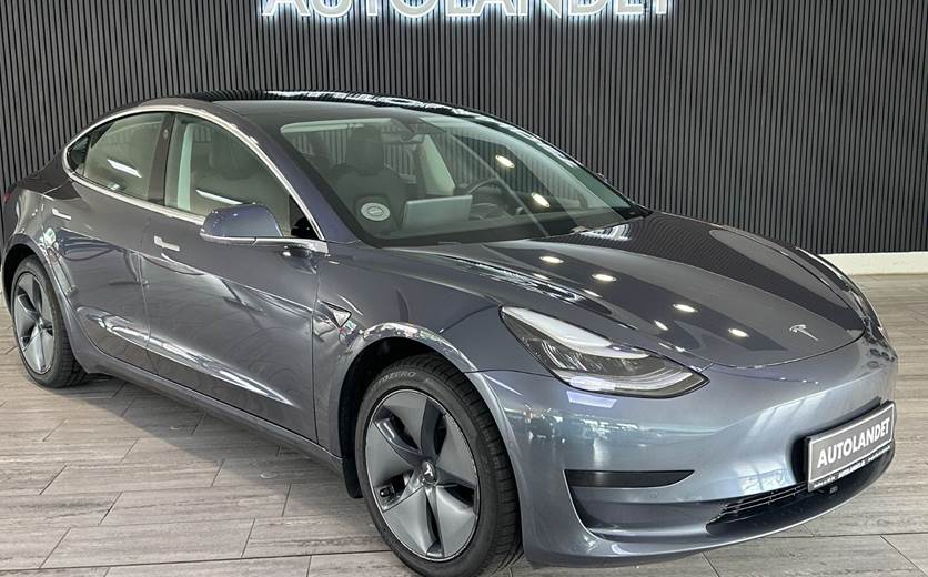 Tesla Model 3 Standard Range+ RWD