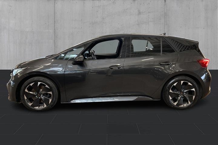 Sort Cupra Born fra 2024