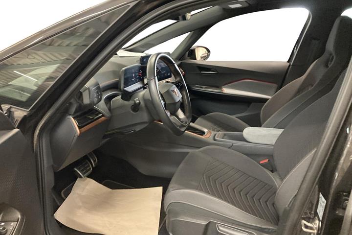 Sort Cupra Born fra 2024