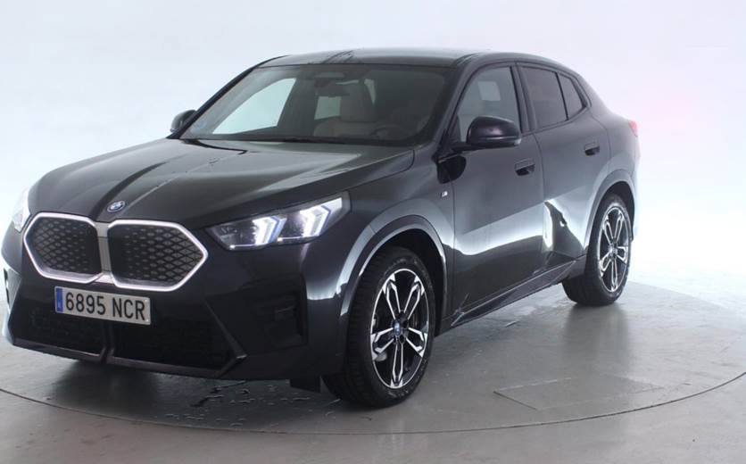 BMW iX2 eDrive20 M-Sport