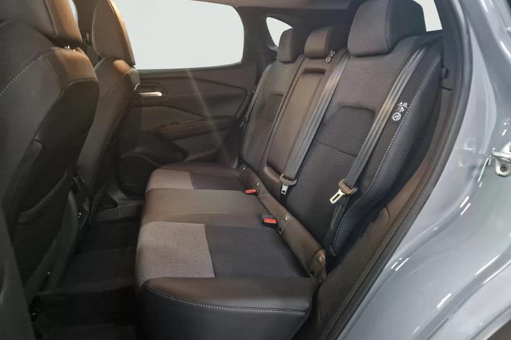 undefined Nissan Qashqai fra 2025