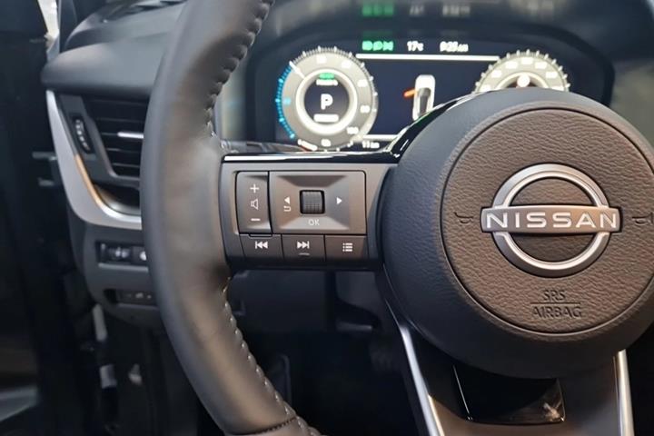 undefined Nissan Qashqai fra 2025