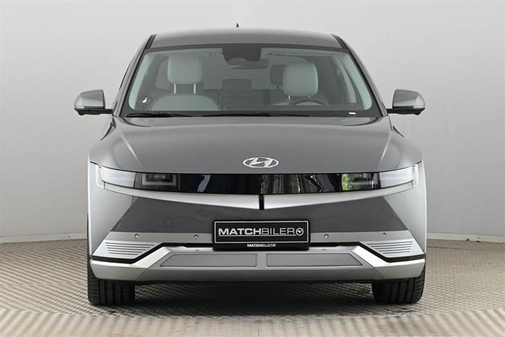 Grå Hyundai Ioniq 5 fra 2023