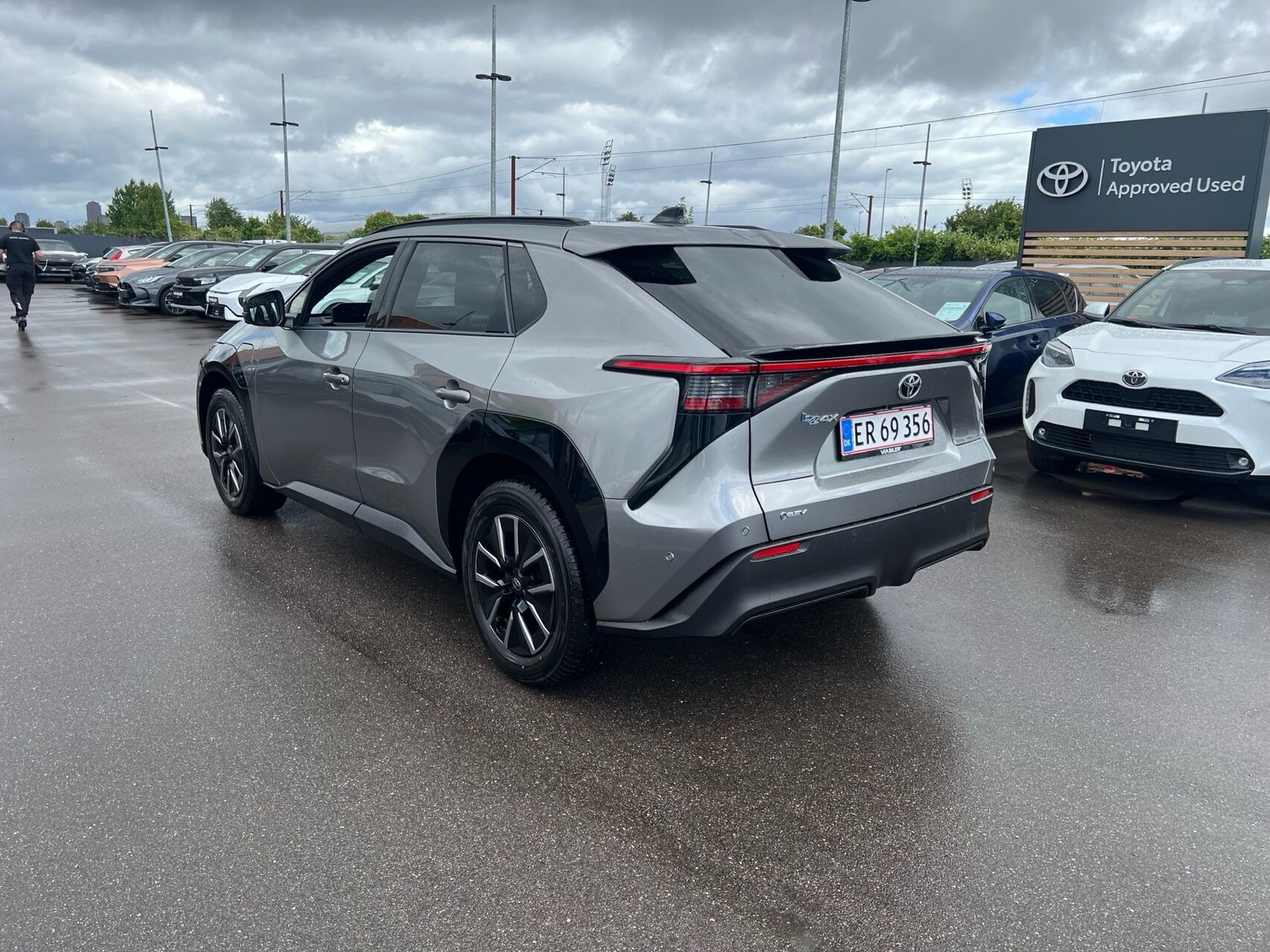 undefined Toyota BZ4X fra 2026