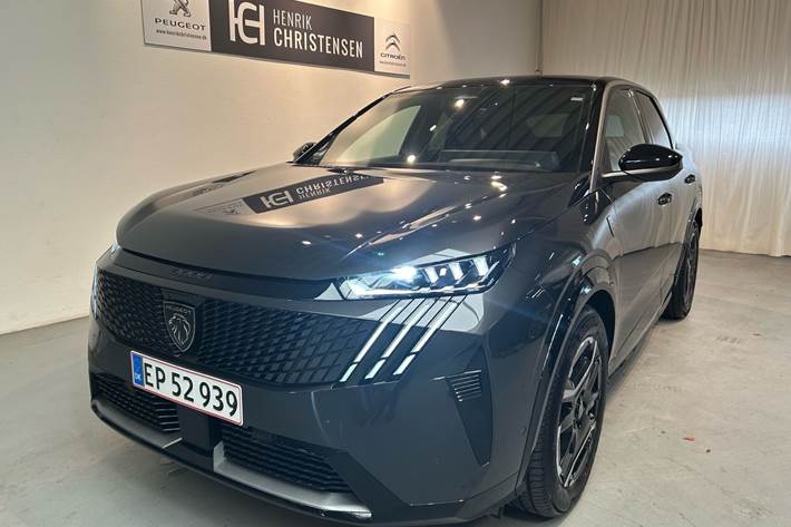 Grå Peugeot e-3008 fra 2026