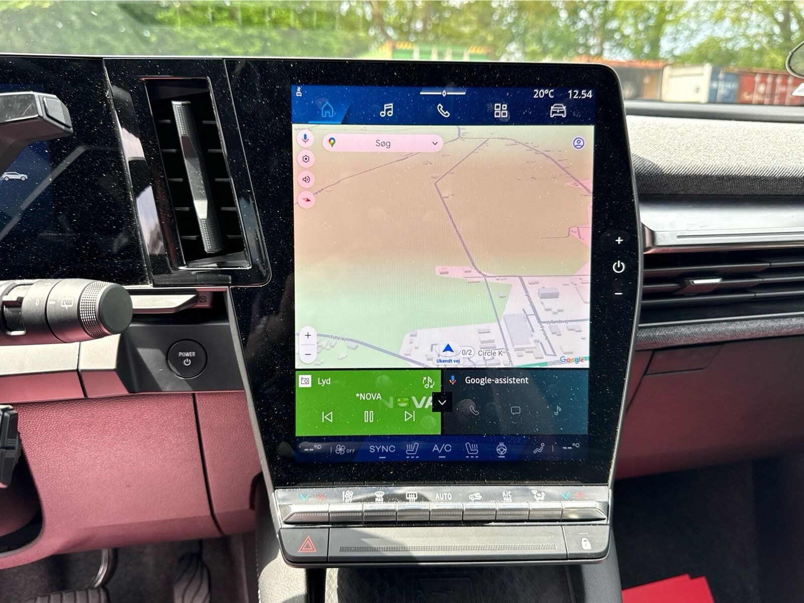 Hvid Renault Mégane fra 2024