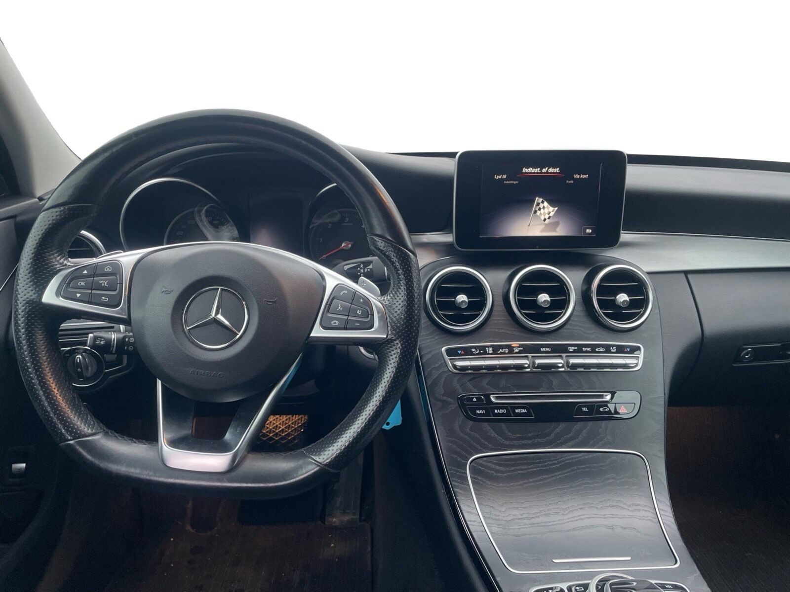 Sort Mercedes C220 d fra 2018
