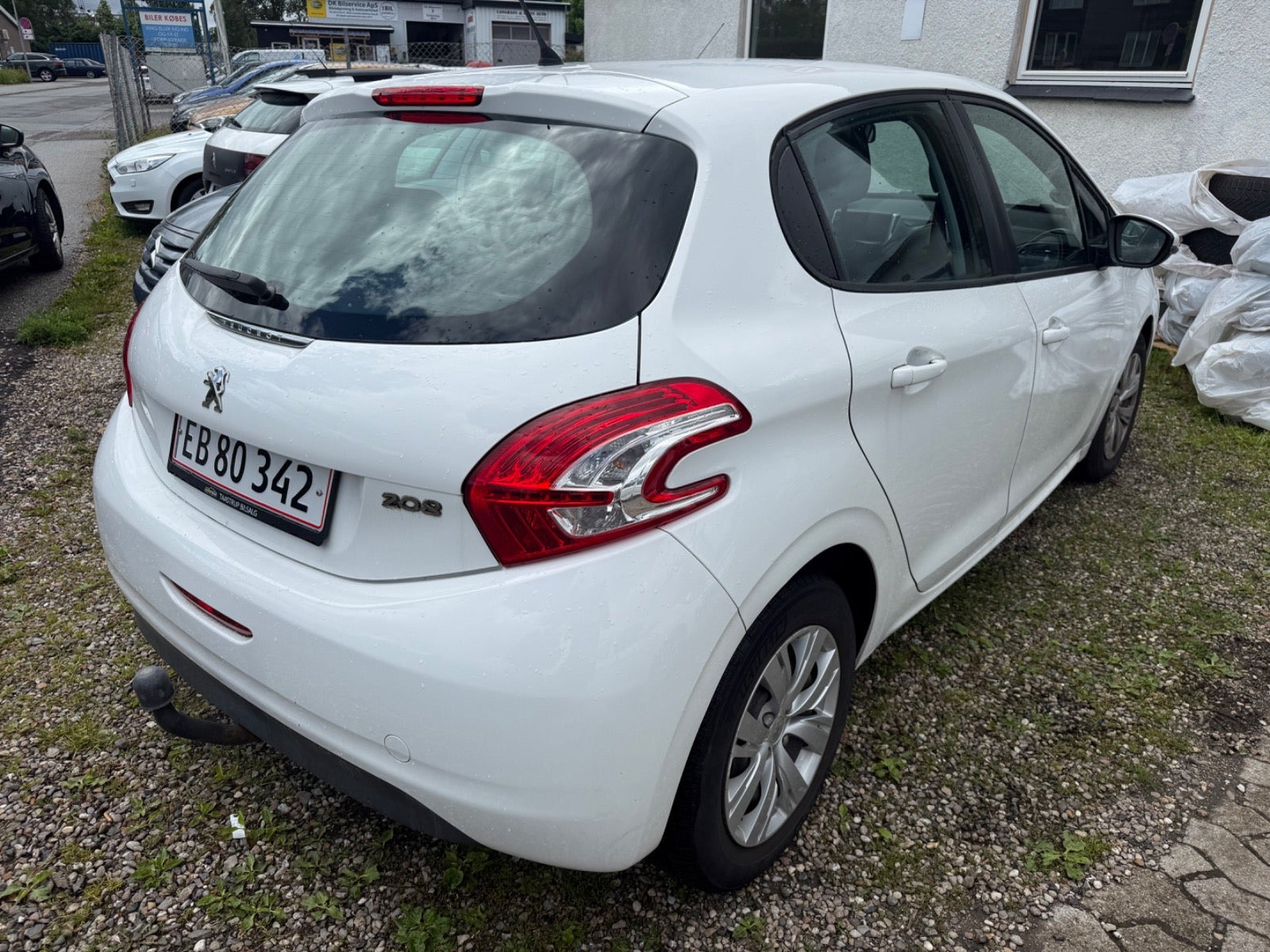 Hvid Peugeot 208 fra 2012
