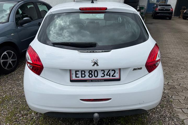 Hvid Peugeot 208 fra 2012