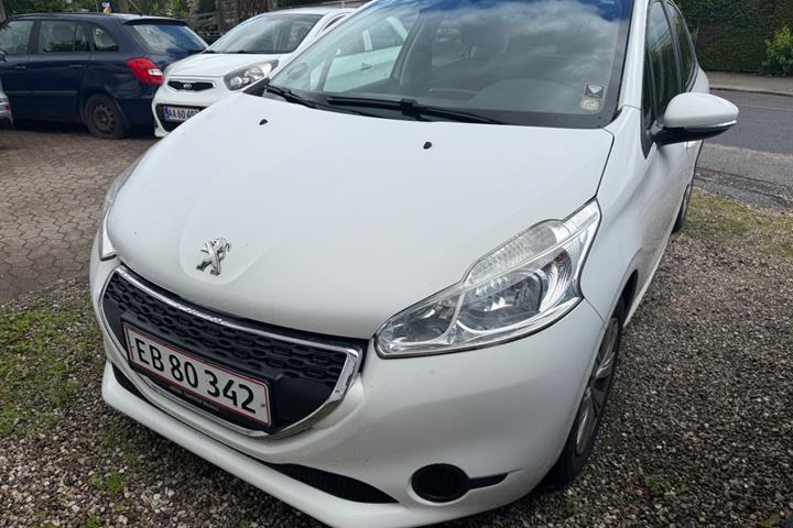 Hvid Peugeot 208 fra 2012