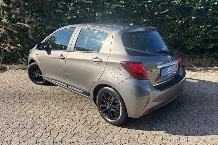 undefined Toyota Yaris fra 2017