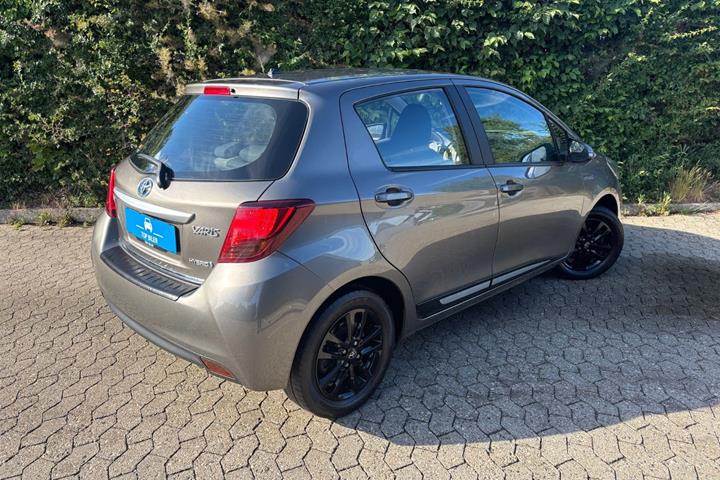 undefined Toyota Yaris fra 2017