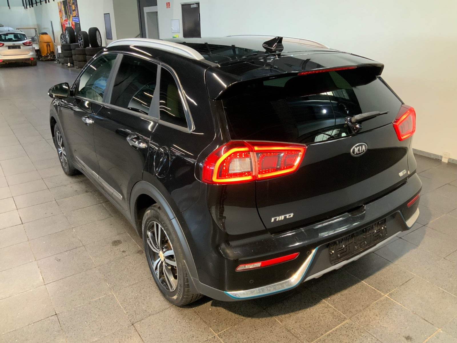 Sort Kia Niro fra 2018