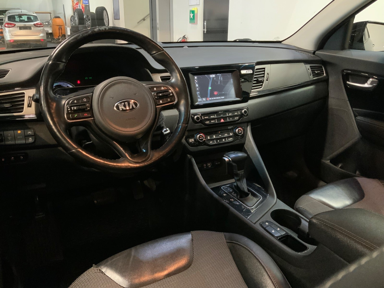 Sort Kia Niro fra 2018