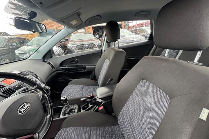 undefined Kia Ceed fra 2008