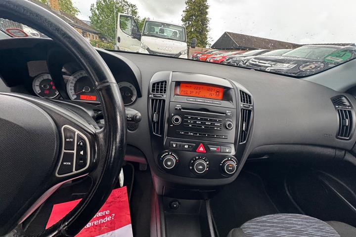 undefined Kia Ceed fra 2008