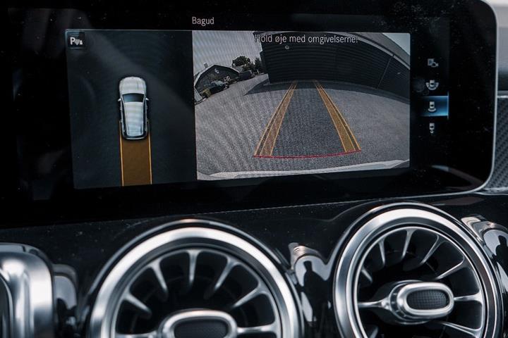 Hvid Mercedes GLB220 d fra 2020
