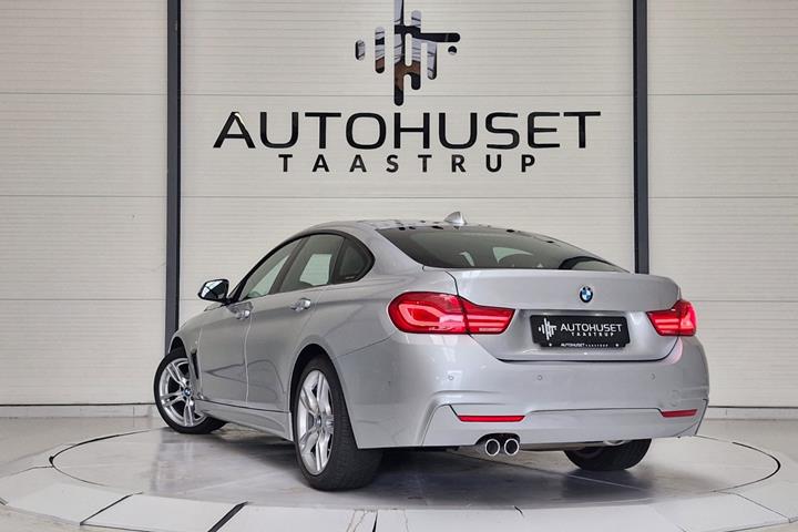 Sølv BMW 420i fra 2019