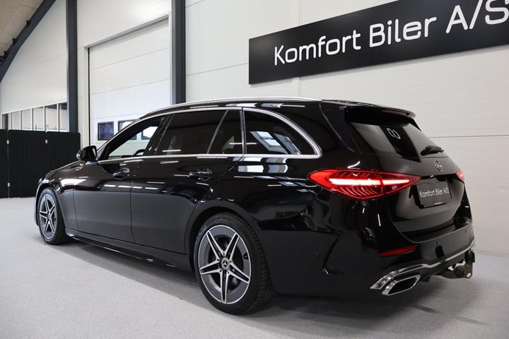 Sort Mercedes C220 d fra 2022