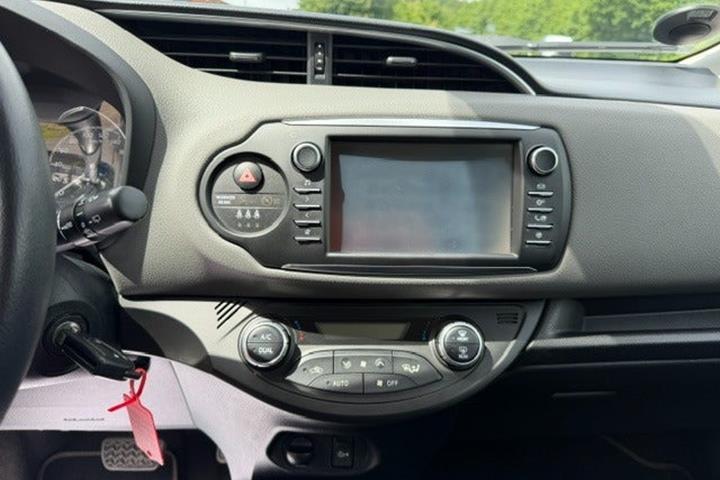 undefined Toyota Yaris fra 2017