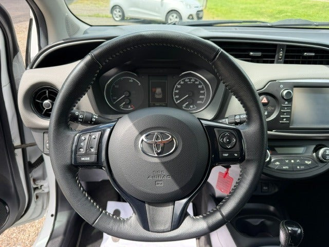 undefined Toyota Yaris fra 2017