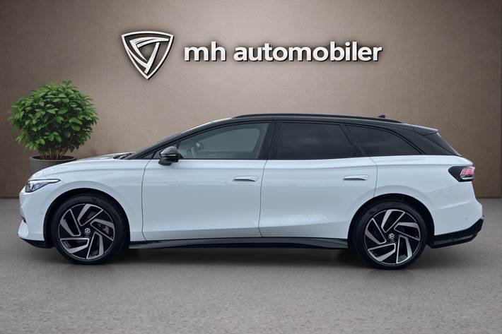 Hvid VW ID.7 fra 2025