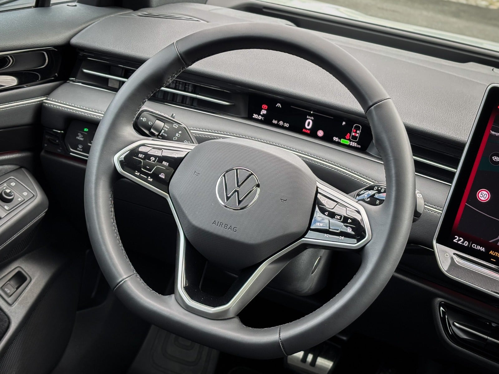 Hvid VW ID.7 fra 2025