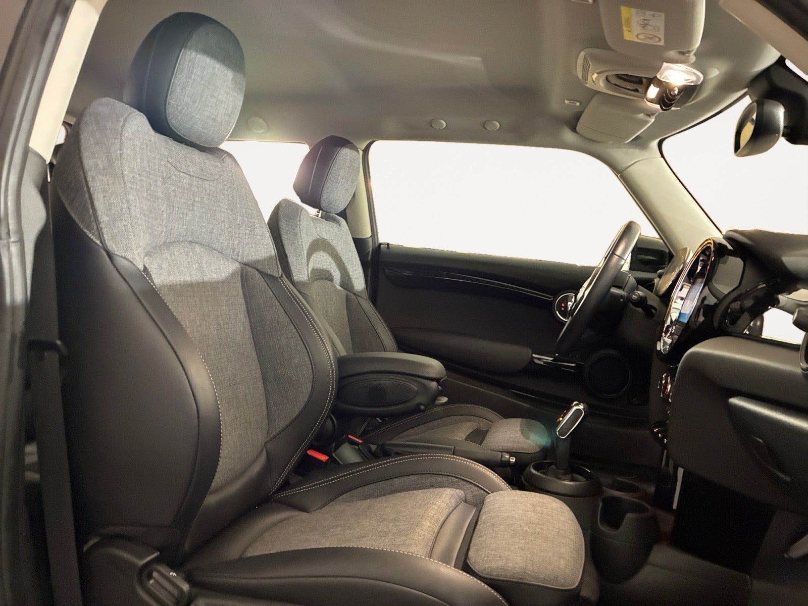 Sort Mini Cooper fra 2022