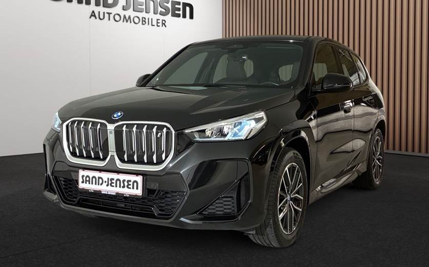 BMW iX1 xDrive30 M-Sport