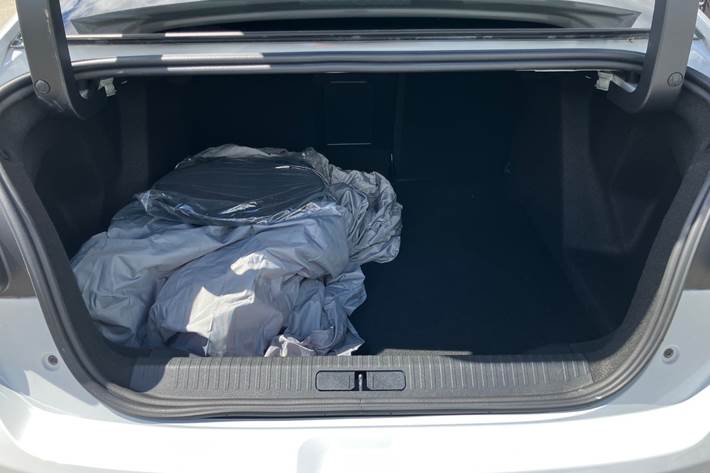 Hvid Citroën ë-C4 X fra 2024