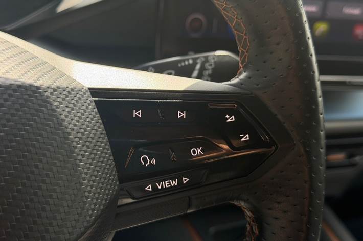 Hvid Cupra Born fra 2022