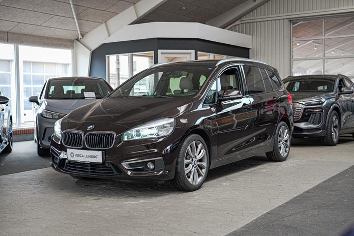 Brun BMW 220i fra 2015
