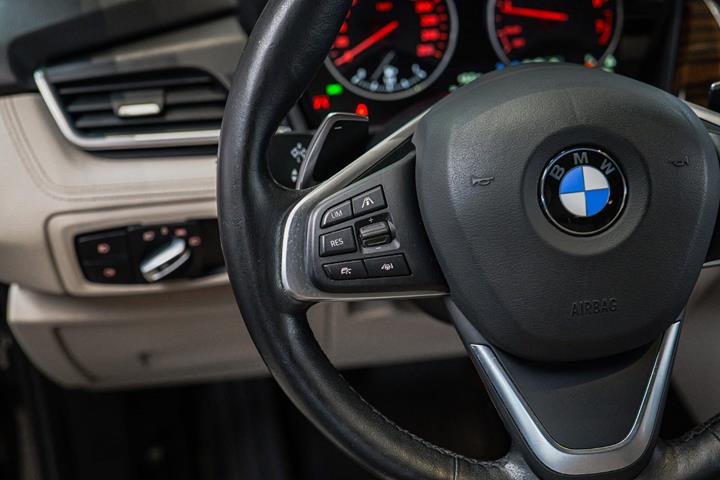 Brun BMW 220i fra 2015