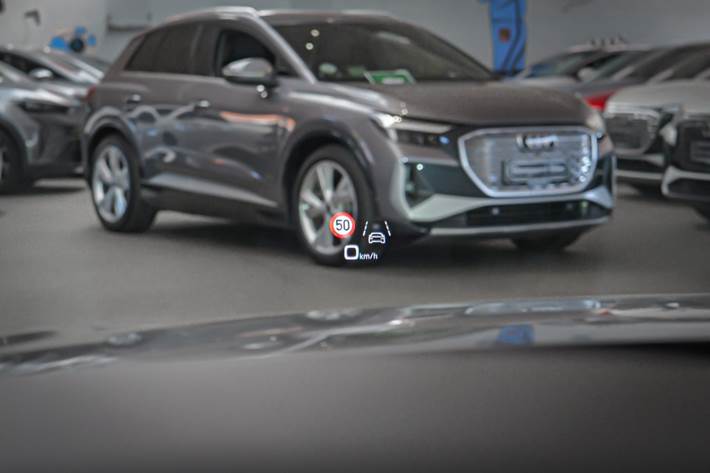 Grå Audi A6 fra 2019