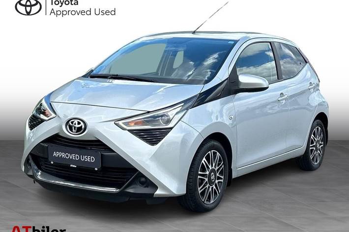 Sølv Toyota Aygo fra 2019