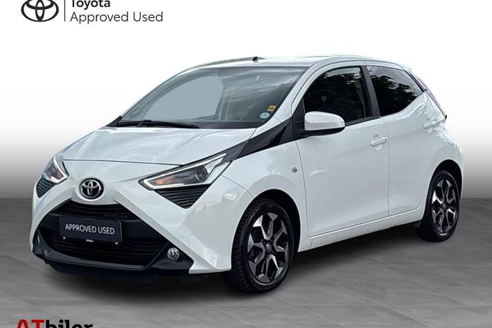 Hvid Toyota Aygo fra 2021